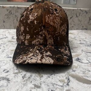 Camouflage Brown and Black Men's Hat